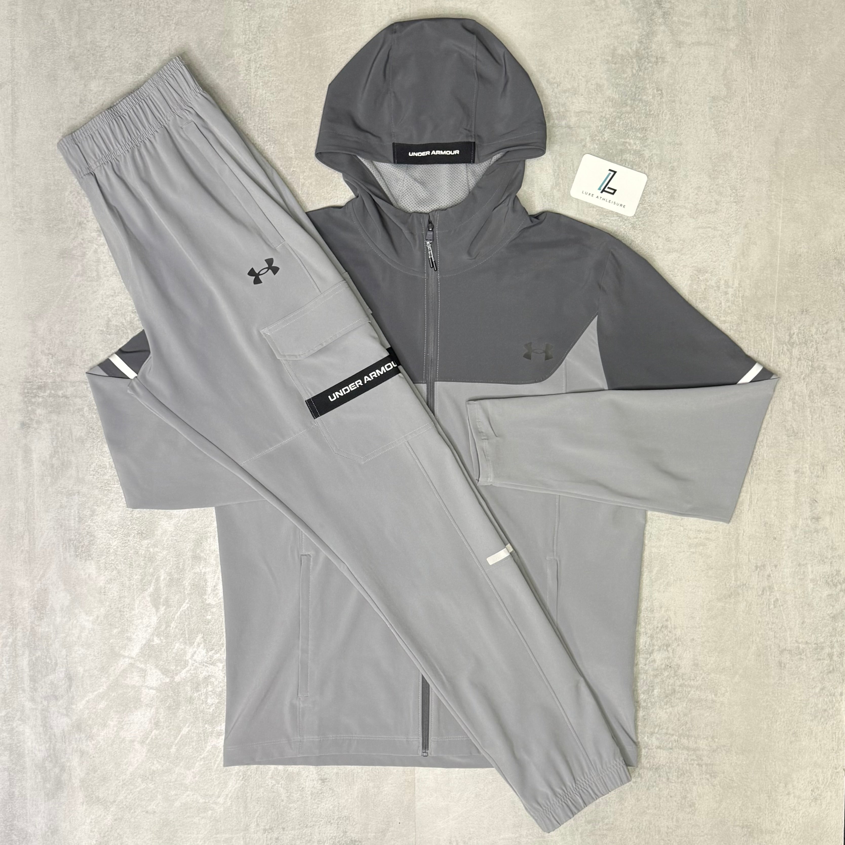 UNDER ARMOUR