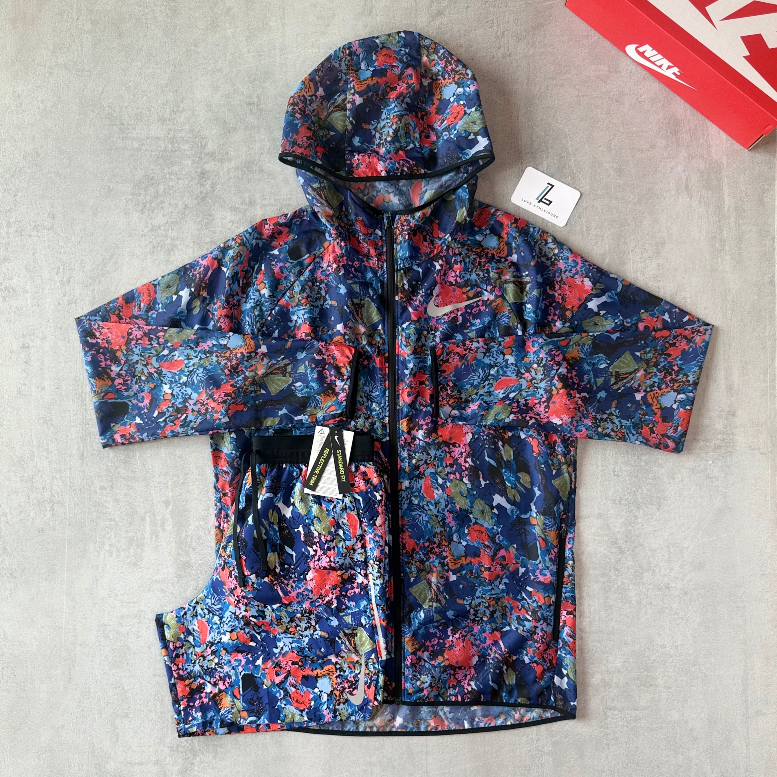 NIKE FLORAL WINDBREAKER SET