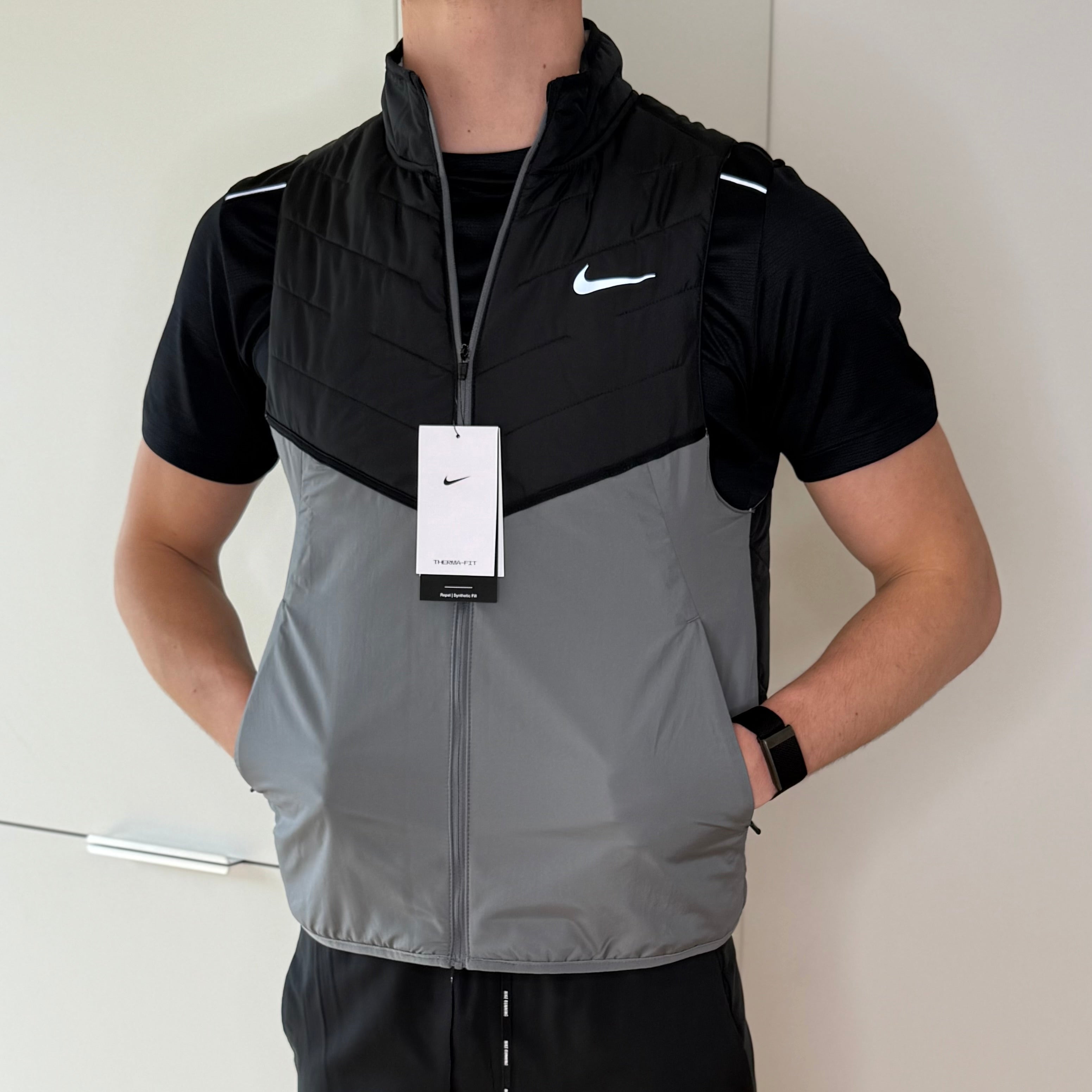 NIKE THERMA-FIT GILET ‘BLACK/GREY’