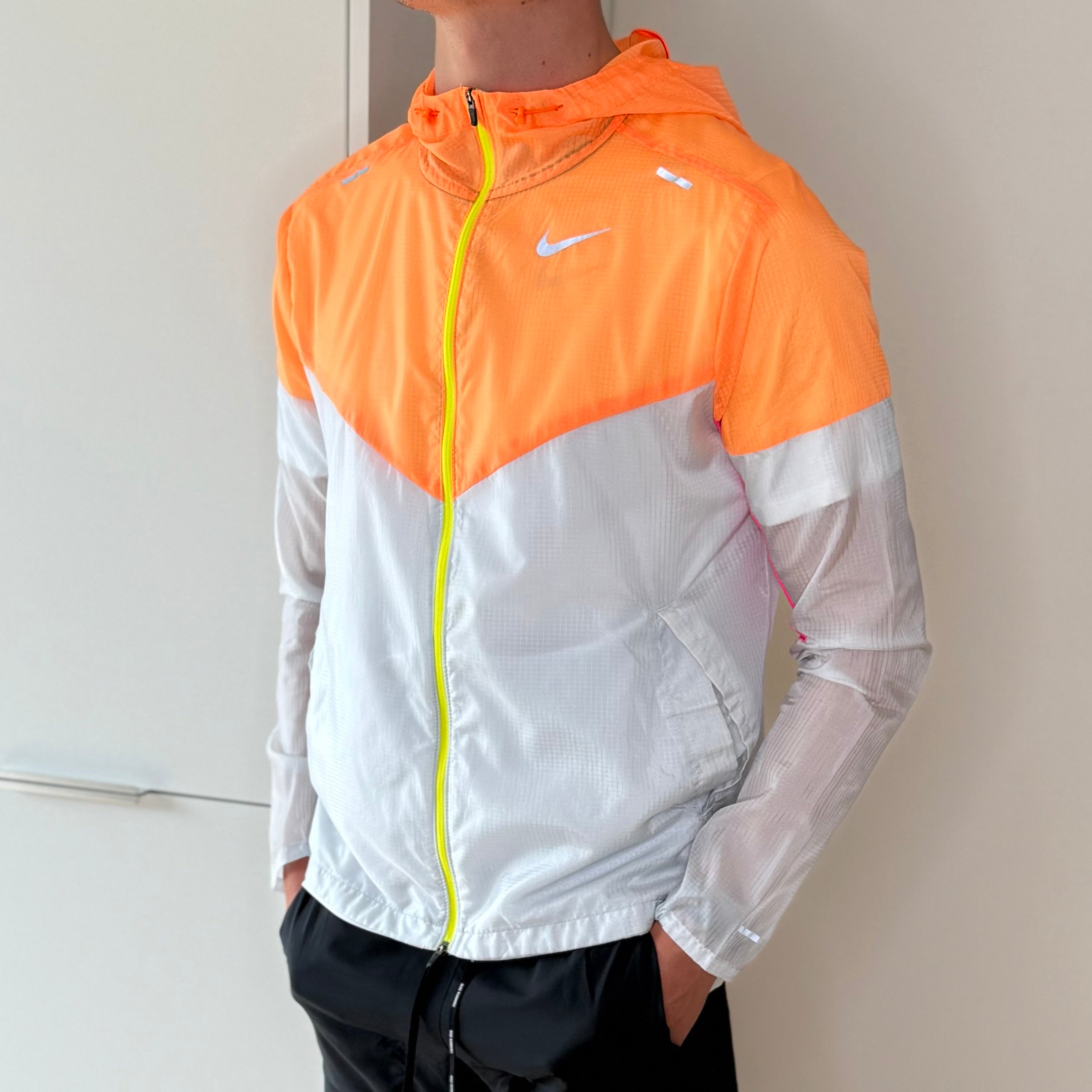 NIKE UV WINDBREAKER ‘ORANGE/PINK’