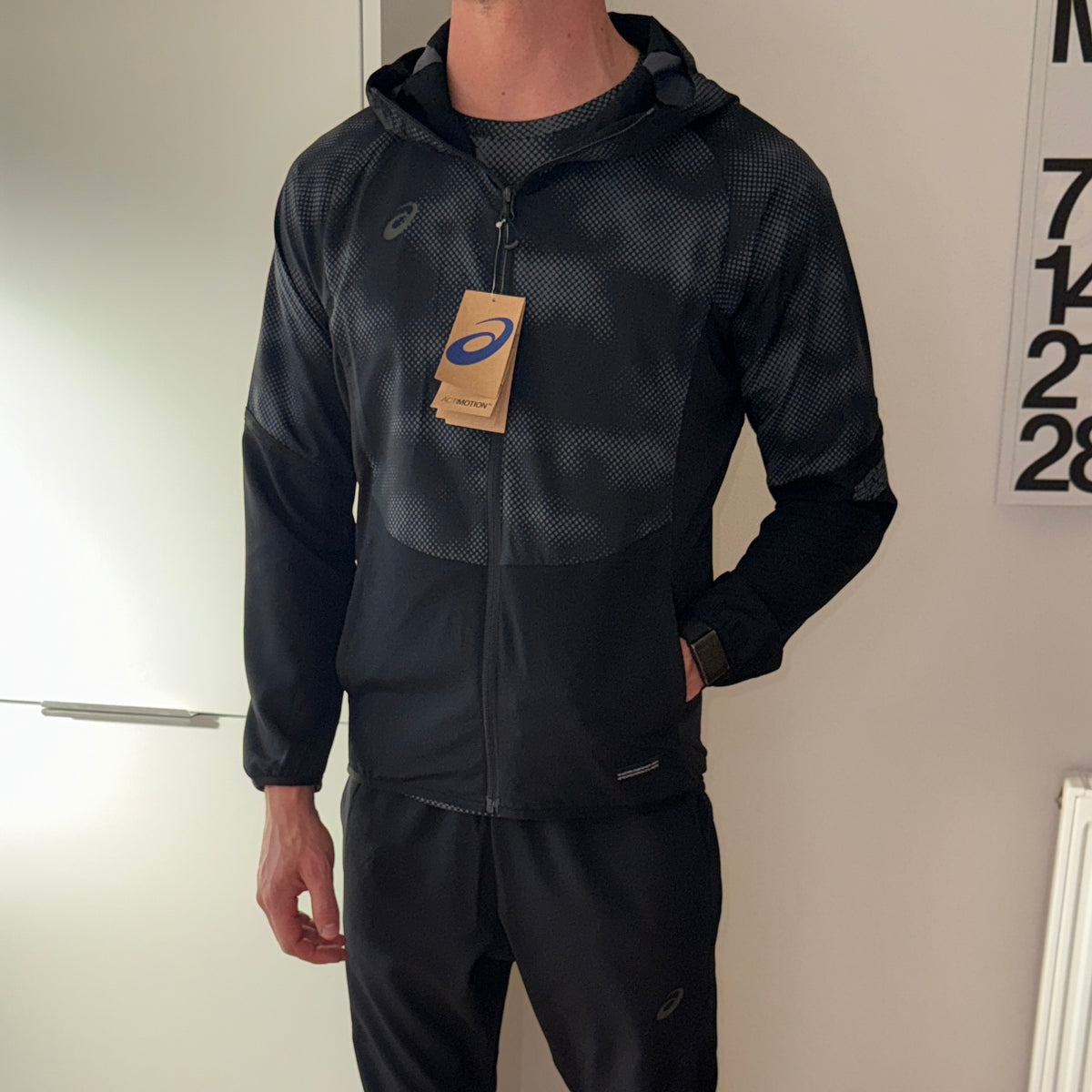 ASICS DISTORTED TRACKSUIT ‘BLACK’