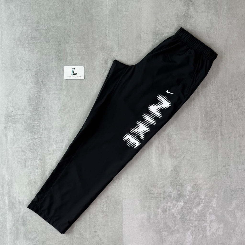 NIKE FORM TRACKSUIT ‘BLACK/WHITE’