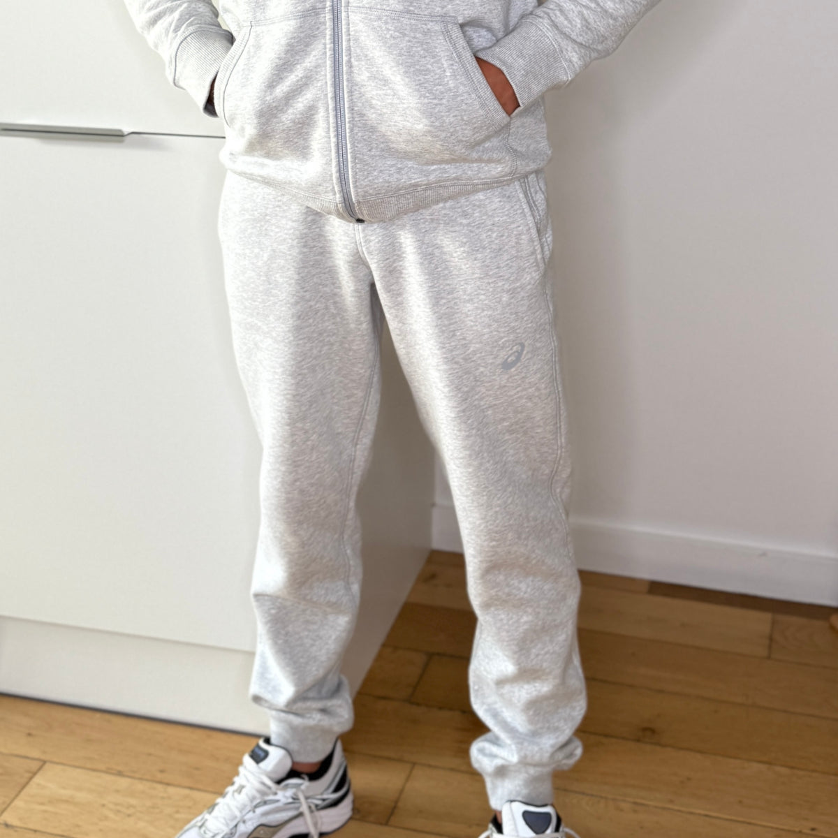 ASICS SPORT FLEECE TRACKSUIT ‘HEATHER GREY’