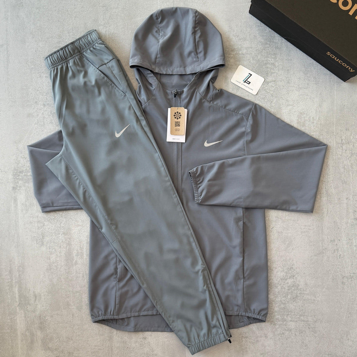NIKE FORM TRACKSUIT ‘SMOKE GREY’