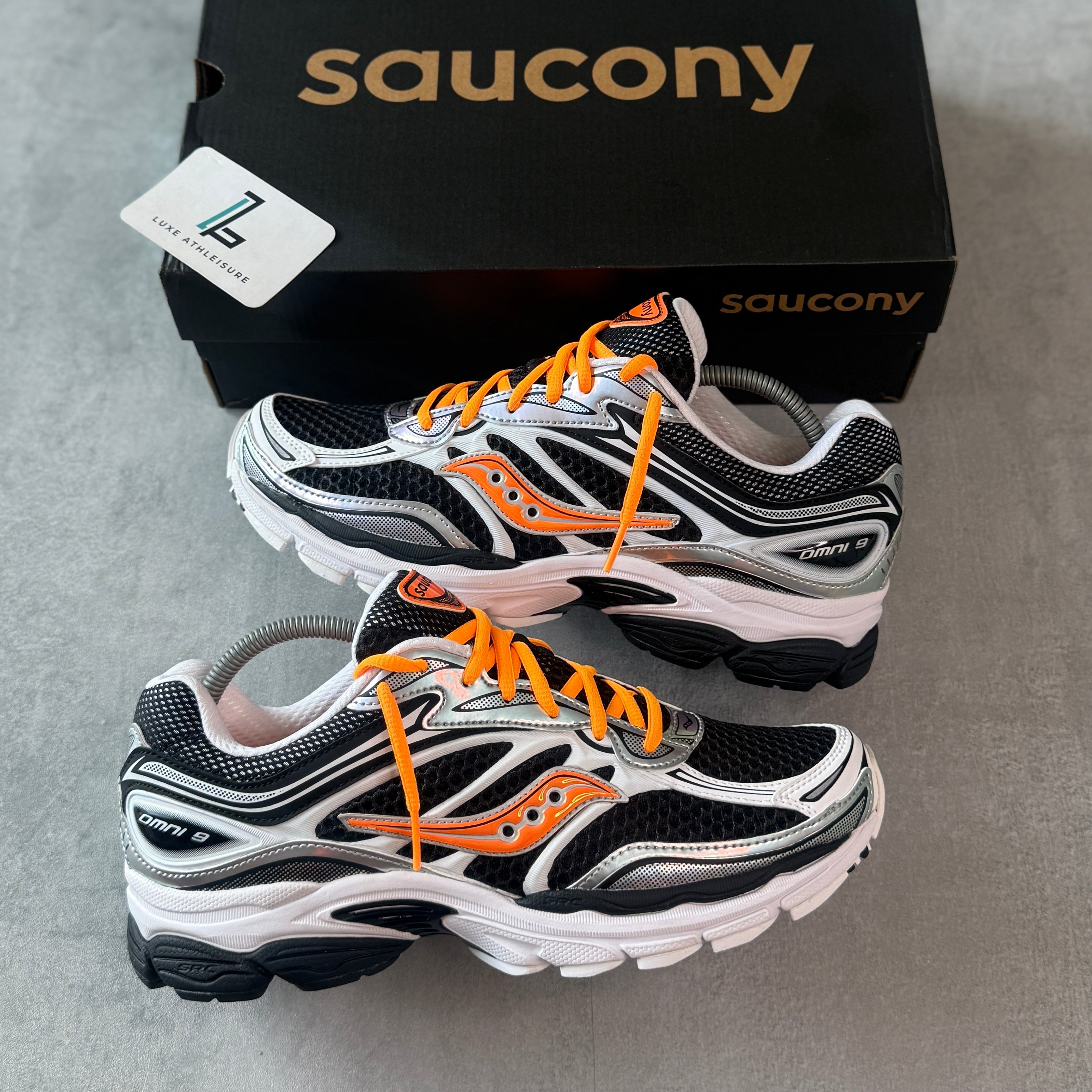 SAUCONY PRO GRID OMNI 9 ‘BLACK/ORANGE’