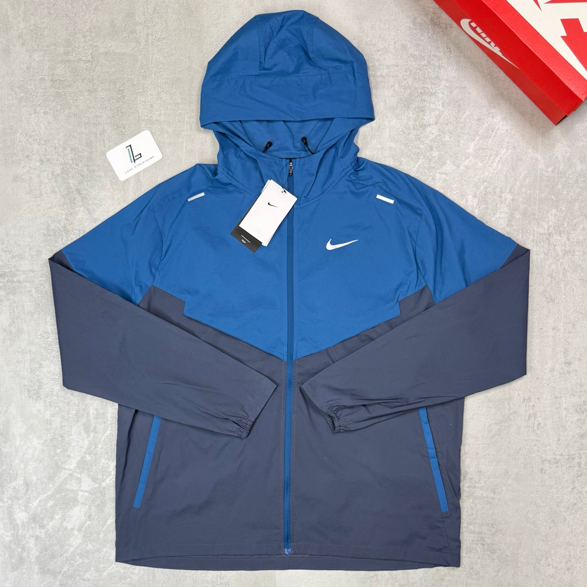 NIKE UV WINDBREAKER ‘THUNDER BLUE’