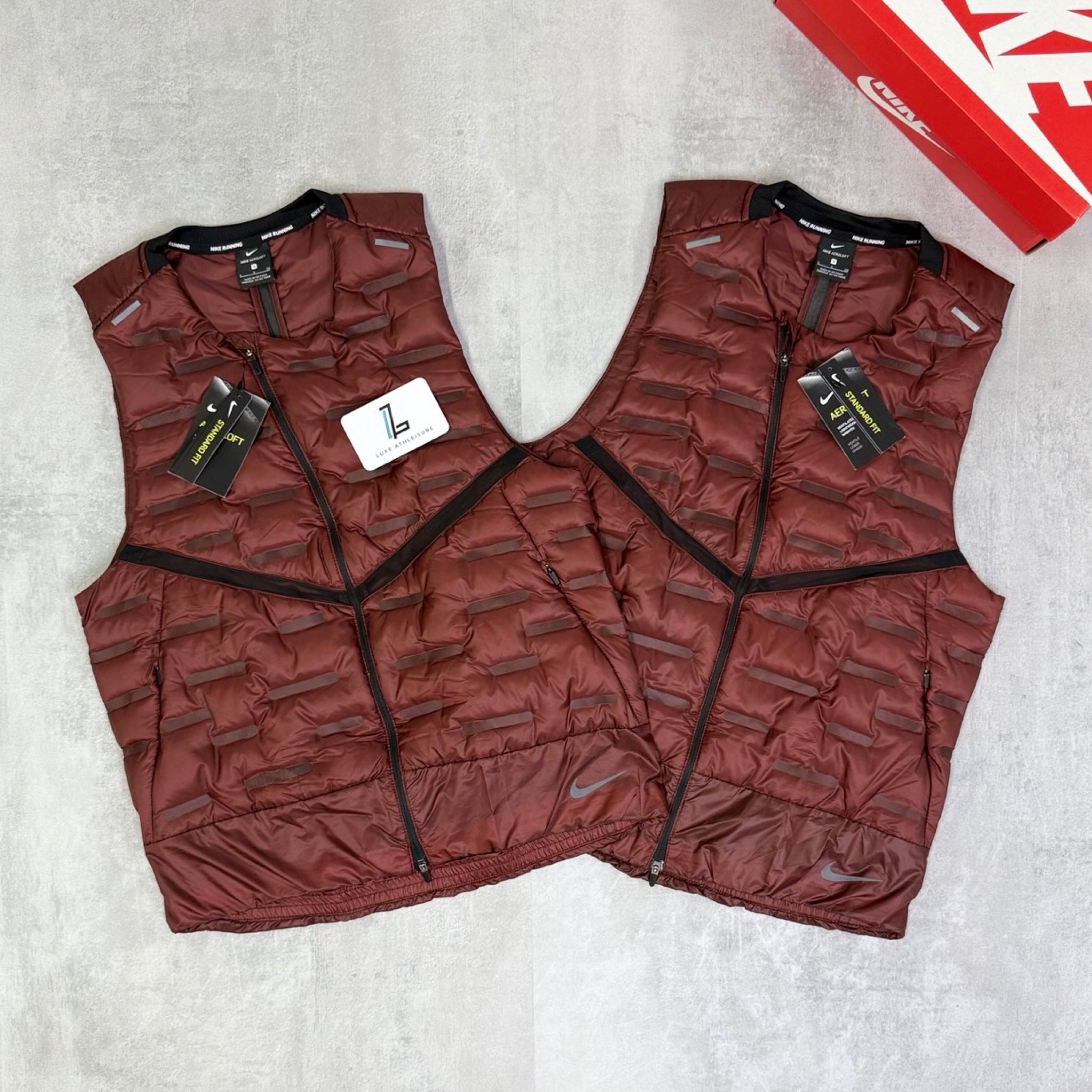 NIKE AEROLOFT GILET ‘BURGUNDY/BLACK’