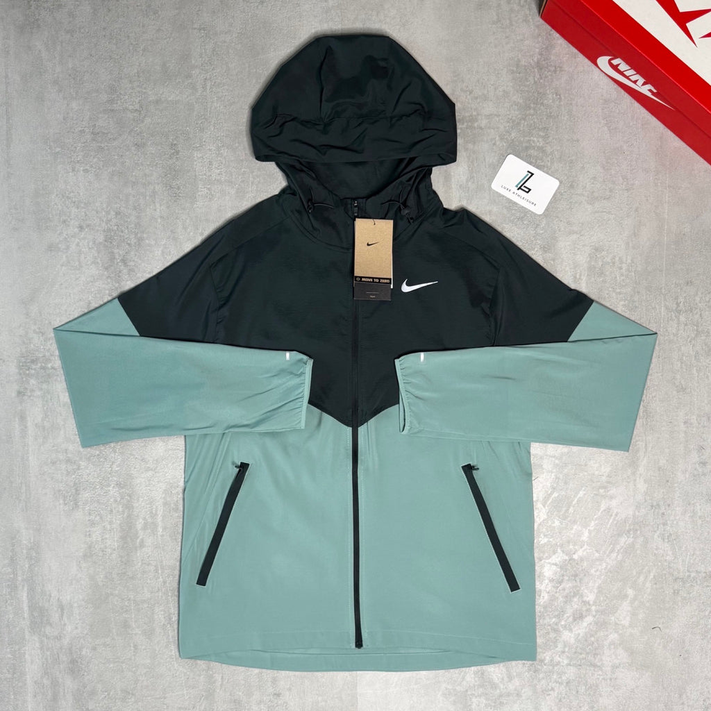 NIKE UV WINDBREAKER ‘SEAWEED’